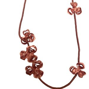 Nature-Inspired Brown Floral Necklace
